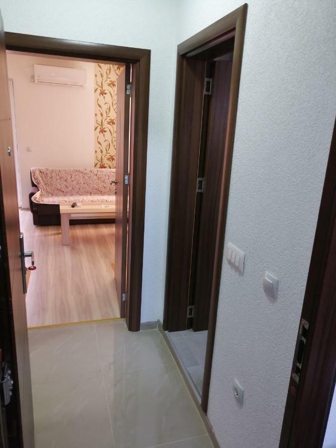 Villa Zora, Apartments Krstanoski โอครีด ภายนอก รูปภาพ